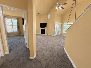 Photo #4: 226080206 Listing 