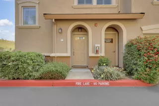 Photo #1: 226080852 Listing 
