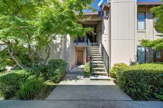 Photo #1: 226081028 Listing 