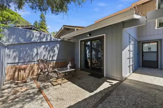 Photo #3: 226081069 Listing 