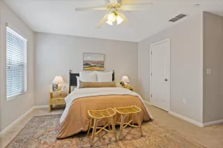 Photo #5: 226081274 Listing