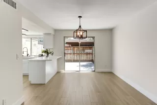 Photo #4: 226081504 Listing 