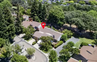 Photo #2: 226081507 Listing 