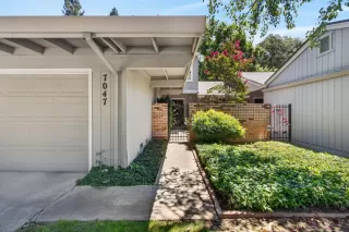 Photo #3: 226081507 Listing 