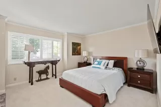 Photo #3: 226081557 Listing 