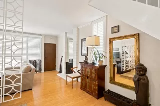 Photo #4: 226081557 Listing 