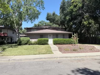 Photo #5: 226081681 Listing 