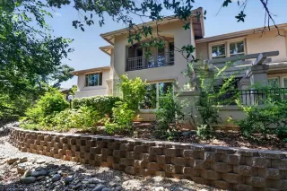 Photo #5: 226081994 Listing 
