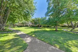 Photo #1: 226082021 Listing 