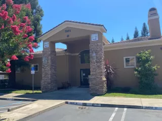 Photo #2: 226082147 Listing 