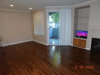 Photo #2: 226082348 Listing 