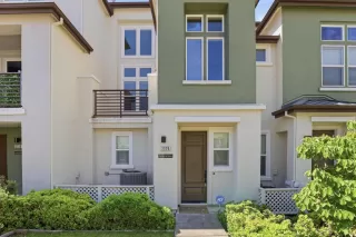 Photo #1: 226082610 Listing 