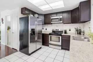 Photo #5: 226082641 Listing 