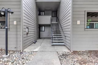 Photo #3: 226082716 Listing