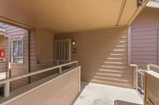 Photo #2: 226082949 Listing