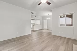 Photo #2: 226083100 Listing