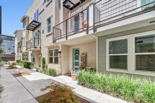 Photo #1: 226083296 Listing