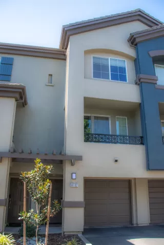 Photo #1: 226083484 Listing