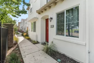 Photo #3: 226083838 Listing 