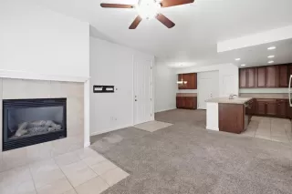 Photo #5: 226084122 Listing