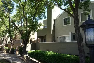 Photo #1: 226084221 Listing