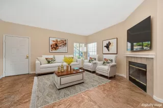Photo #2: 226084296 Listing