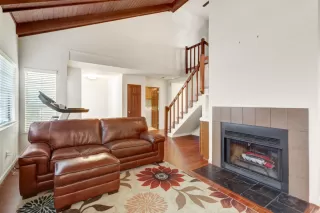 Photo #1: 226084386 Listing