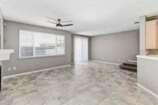 Photo #3: 226084748 Listing
