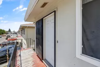 Photo #2: 226084937 Listing