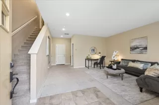 Photo #6: 226085896 Listing