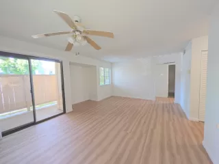Photo #3: 226085897 Listing