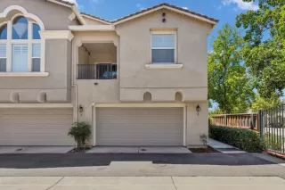 Photo #1: 226086912 Listing 