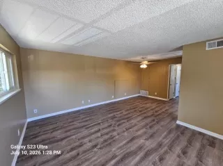 Photo #3: 226088066 Listing