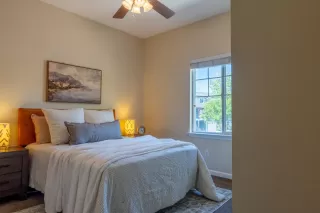 Photo #5: 226088402 Listing