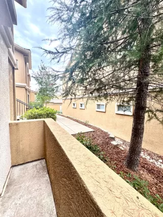 Photo #4: 226088452 Listing