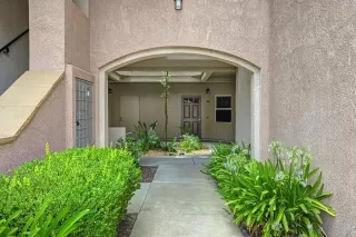 Photo #2: 226088482 Listing