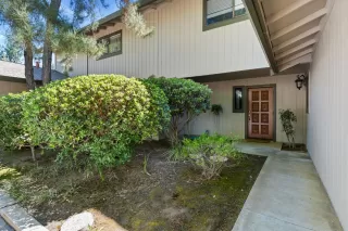 Photo #1: 226088555 Listing