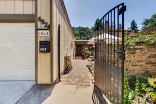 Photo #3: 226088834 Listing