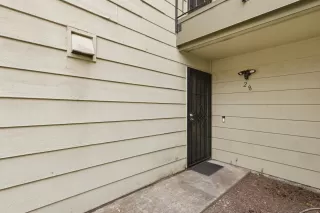Photo #3: 226089038 Listing