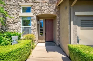 Photo #6: 226089215 Listing 