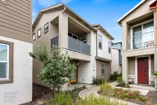 Photo #6: 226089515 Listing