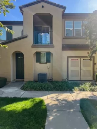 Photo #1: 226089960 Listing