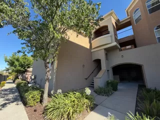 Photo #1: 226089961 Listing