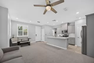 Photo #1: 226089999 Listing