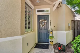 Photo #4: 226090265 Listing