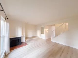 Photo #2: 226090971 Listing