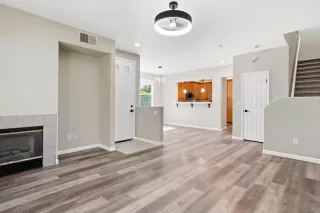 Photo #6: 226091466 Listing