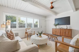 Photo #5: 226091540 Listing