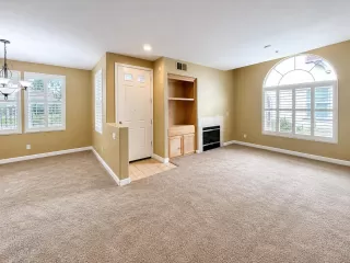 Photo #4: 226093050 Listing 