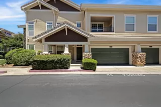Photo #1: 226093262 Listing 